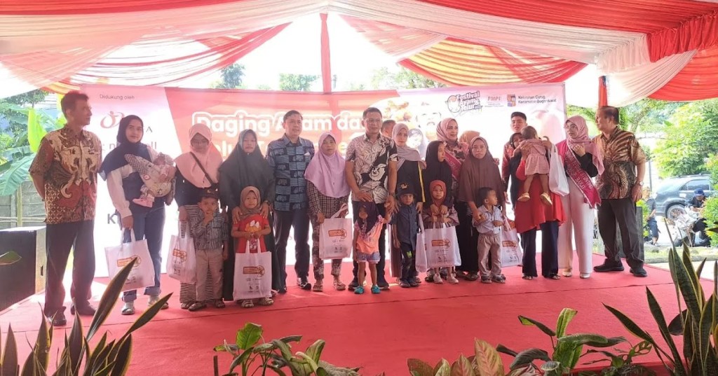 KICK OFF FAT 2024, FMPI BERIKAN BANTUAN TELUR KEPADA MASYARAKAT BOGOR UNTUK MENCEGAH&nbsp;STUNTING